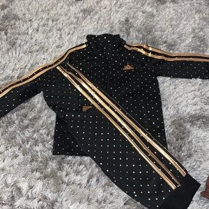Adidas girls hoodies set